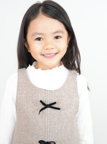 坂井 紬葵<h6>TSUMUGI SAKAI</h6>